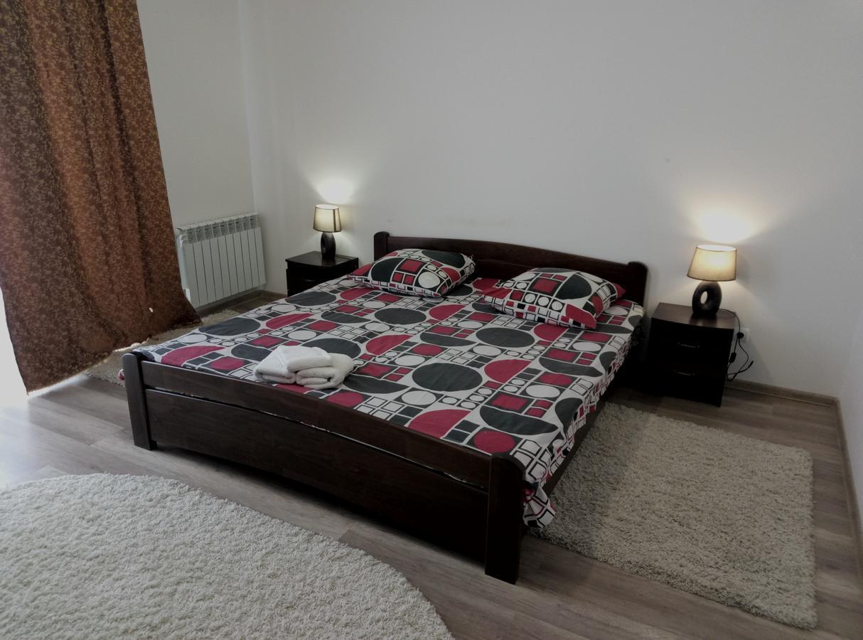 Gil Apartments, On Mynaiska 18 우주고로트 외부 사진