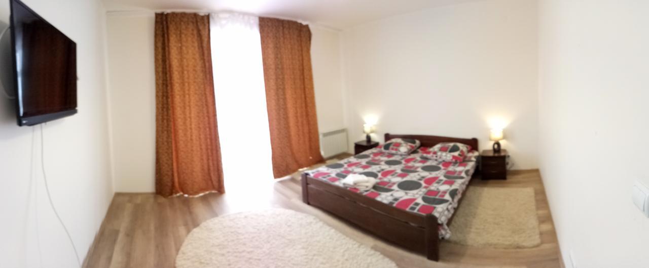Gil Apartments, On Mynaiska 18 우주고로트 외부 사진
